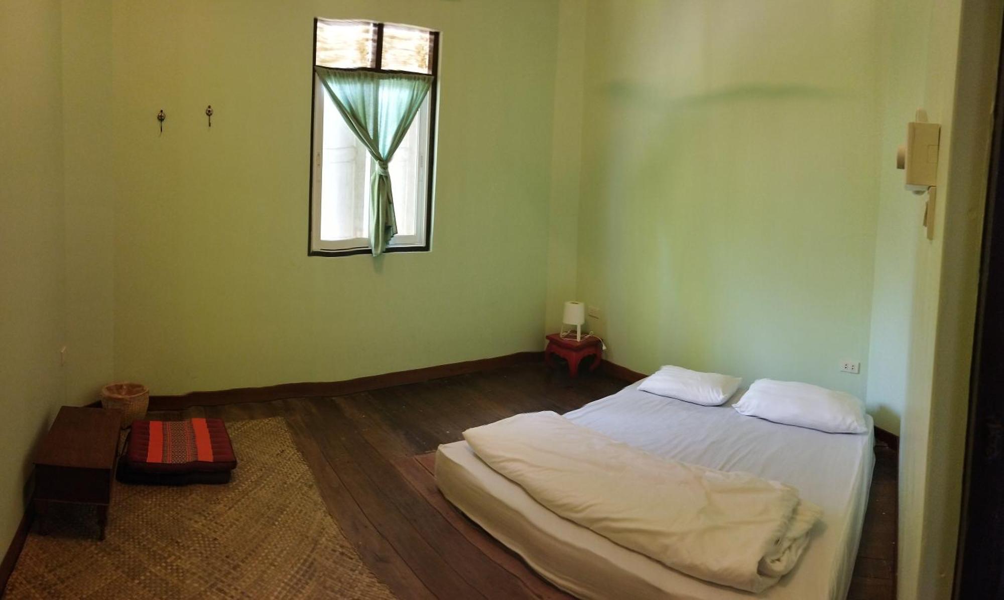 Baan Bua Guest House Chiang Rai Ngoại thất bức ảnh