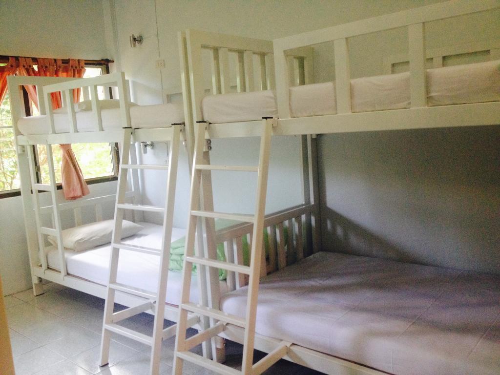 Baan Bua Guest House Chiang Rai Ngoại thất bức ảnh
