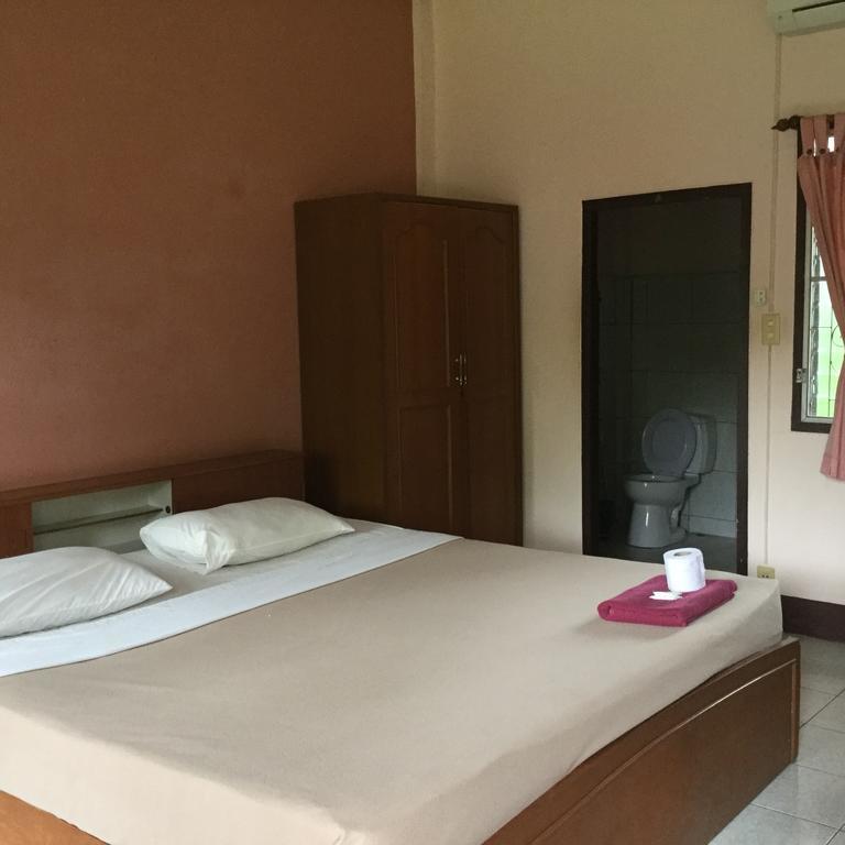 Baan Bua Guest House Chiang Rai Ngoại thất bức ảnh