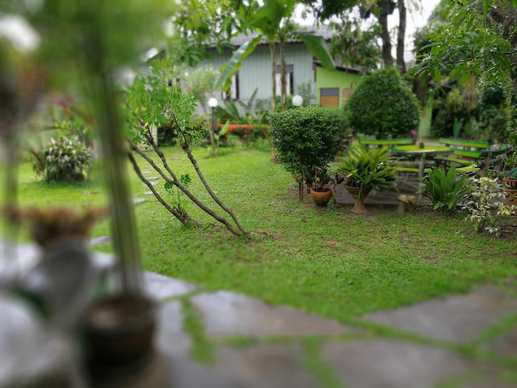 Baan Bua Guest House Chiang Rai Ngoại thất bức ảnh