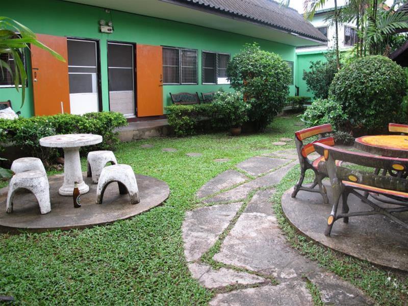 Baan Bua Guest House Chiang Rai Ngoại thất bức ảnh