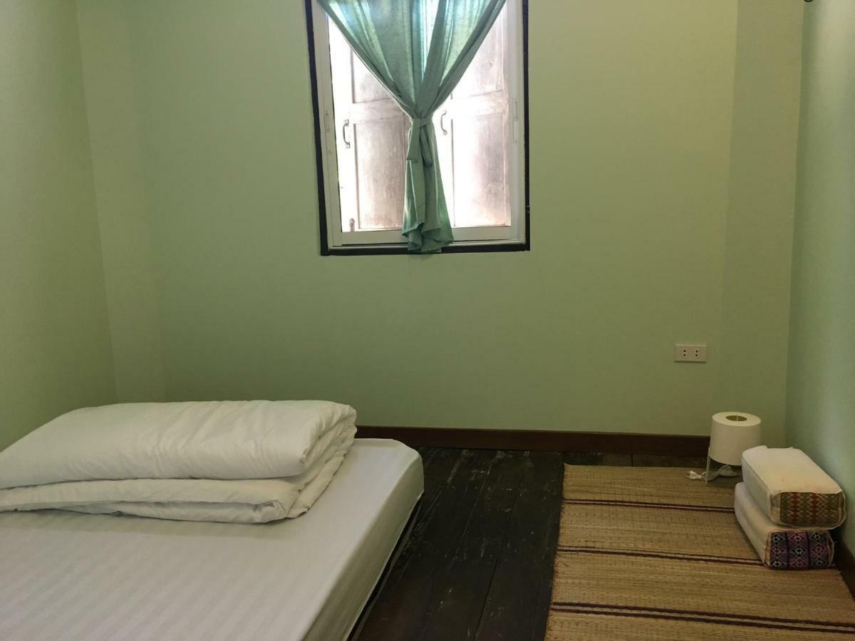 Baan Bua Guest House Chiang Rai Ngoại thất bức ảnh